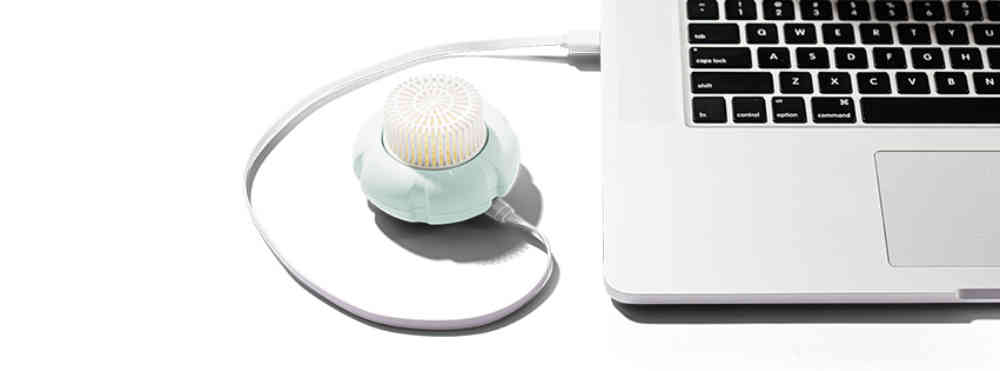 Scentsy Mini Fan Connected to Laptop